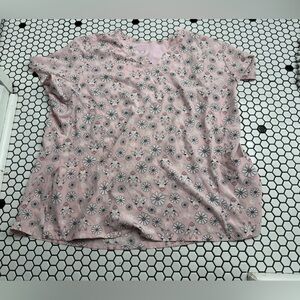 Prints by maevn Pink Floral Patterned scrub Top size 3XL